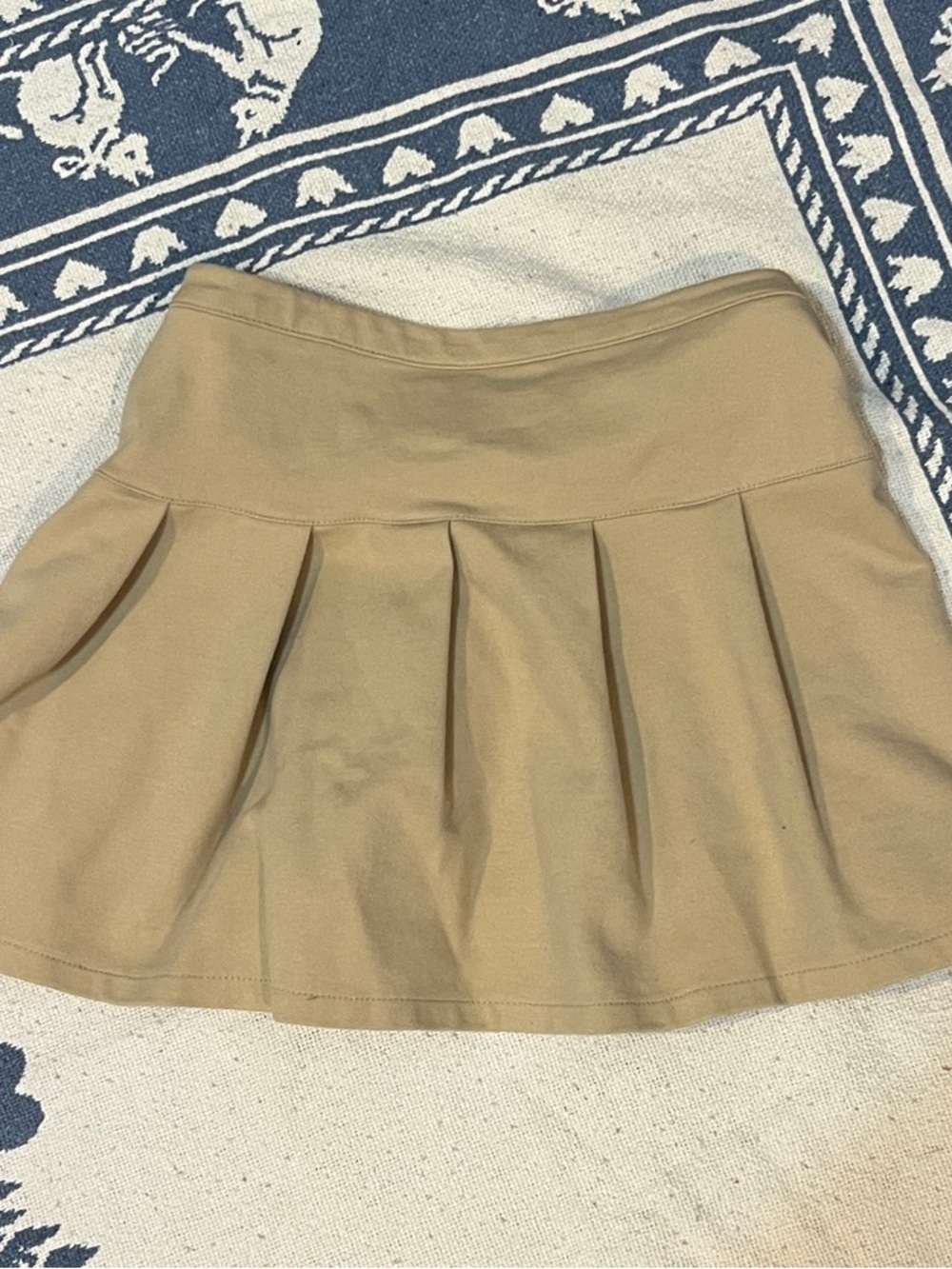 tan pleated thick waistband cotton mini skirt